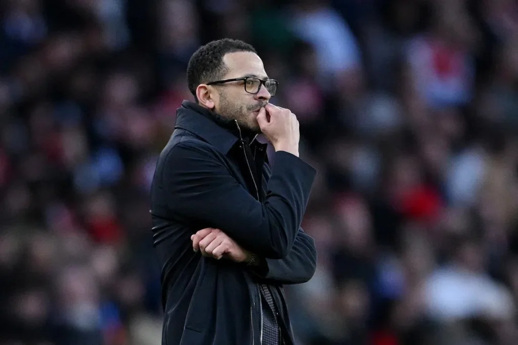 Chelsea decision-making unacceptable, says Rosenior 1 4456bbfc241fc70f1ae94137a4d4f152484ad79a66d552ae7e6fe0278d8a3fdc